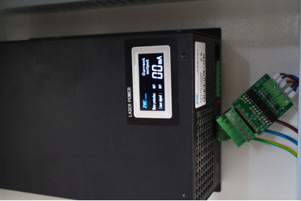 激光電源或激光管故障