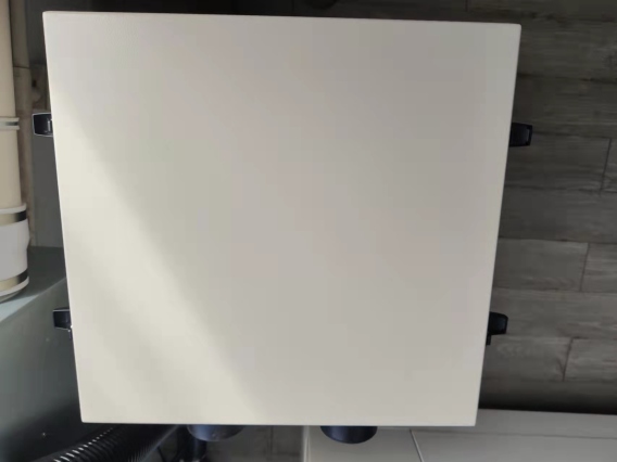 打開凈化器上門蓋四個卡扣