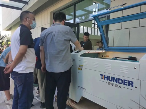 婉約春去，走來激情火熱的夏，雷宇攜手蘑菇云助力太原市青少年機(jī)器人競賽活動完美收官