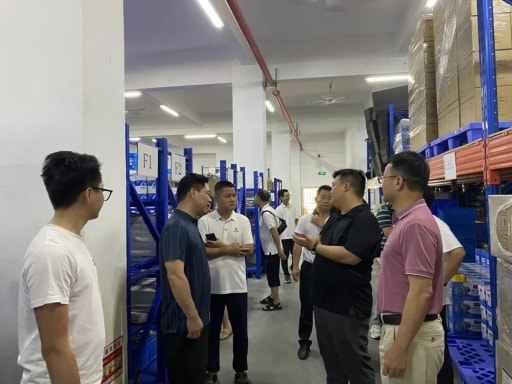 熱烈歡迎廣州市從化區(qū)“基于激光切割的創(chuàng)意智造項(xiàng)目”教師一行蒞臨我司開展研修活動！