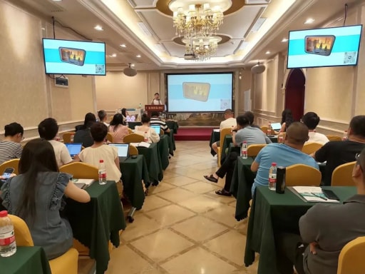 杭州市錢塘區(qū)“數(shù)字化改革”高級(jí)研修班（第二期）——激光造物課堂開課啦！