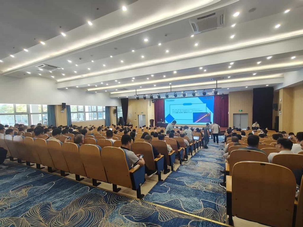 雷宇教育賦能中央電化教育館科創(chuàng)教育工作坊培訓(xùn)， 激活科創(chuàng)教育新勢能