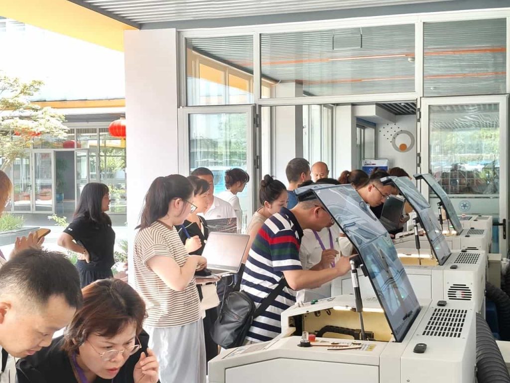 雷宇教育賦能中央電化教育館科創(chuàng)教育工作坊培訓(xùn)， 激活科創(chuàng)教育新勢能